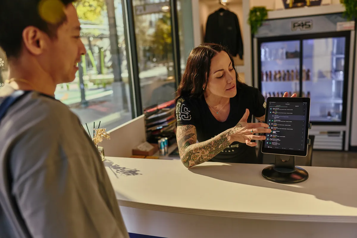 Front Desk & Studio Operations at F45 Bogota